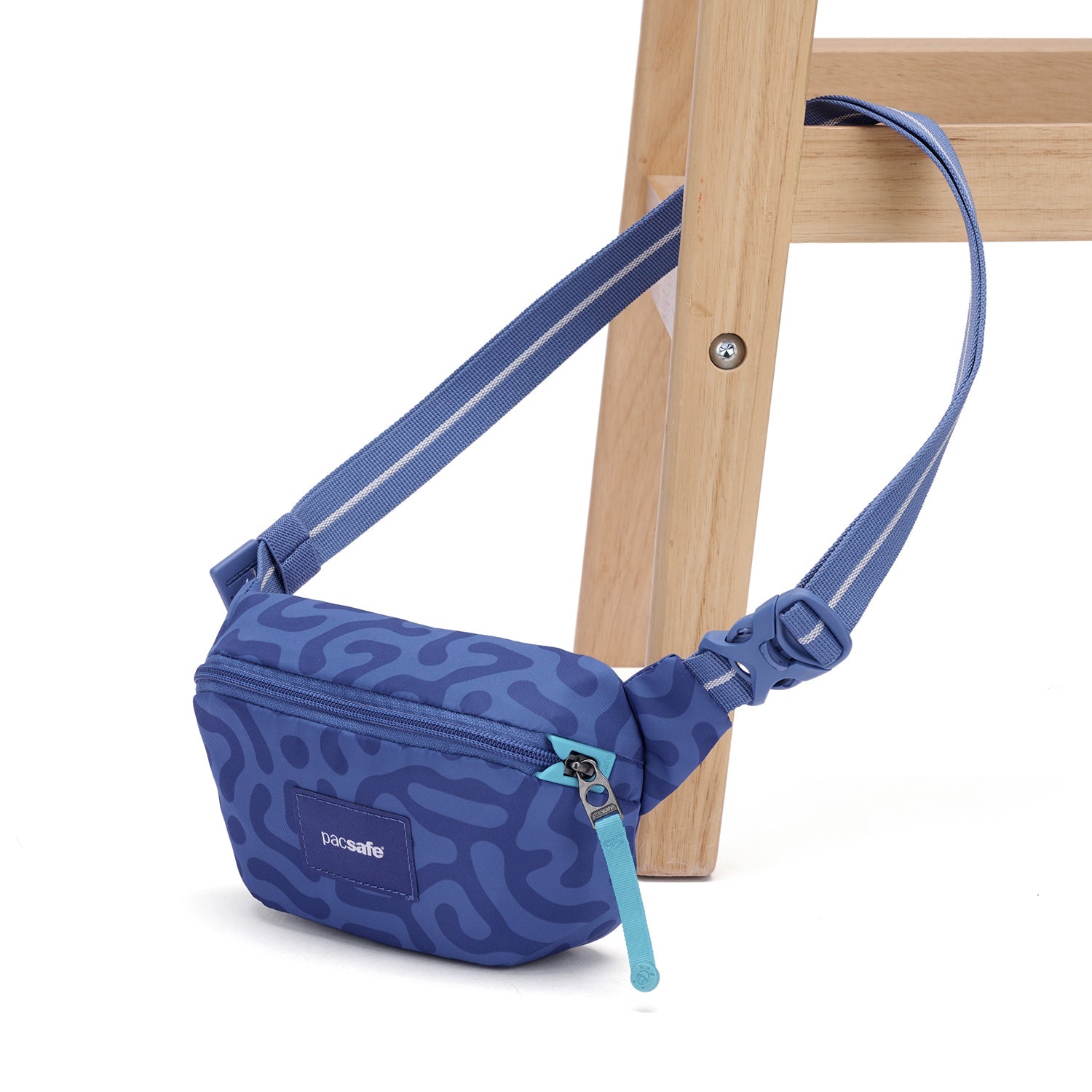 Product image of Pacsafe® GO Anti-Theft Micro Sling