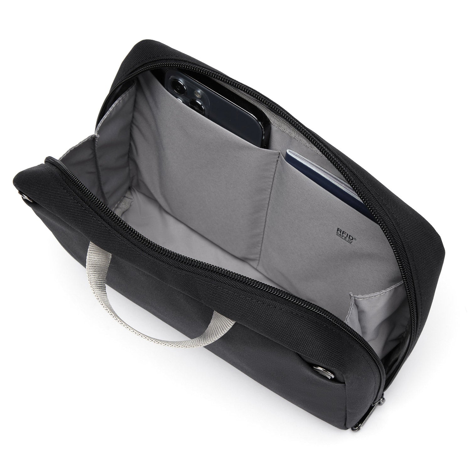 Product image of Pacsafe® RFIDsafe™ RFID blocking gear pouch