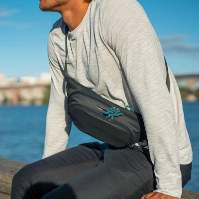 Pacsafe® ECO anti-theft waist pack (lifestyle)