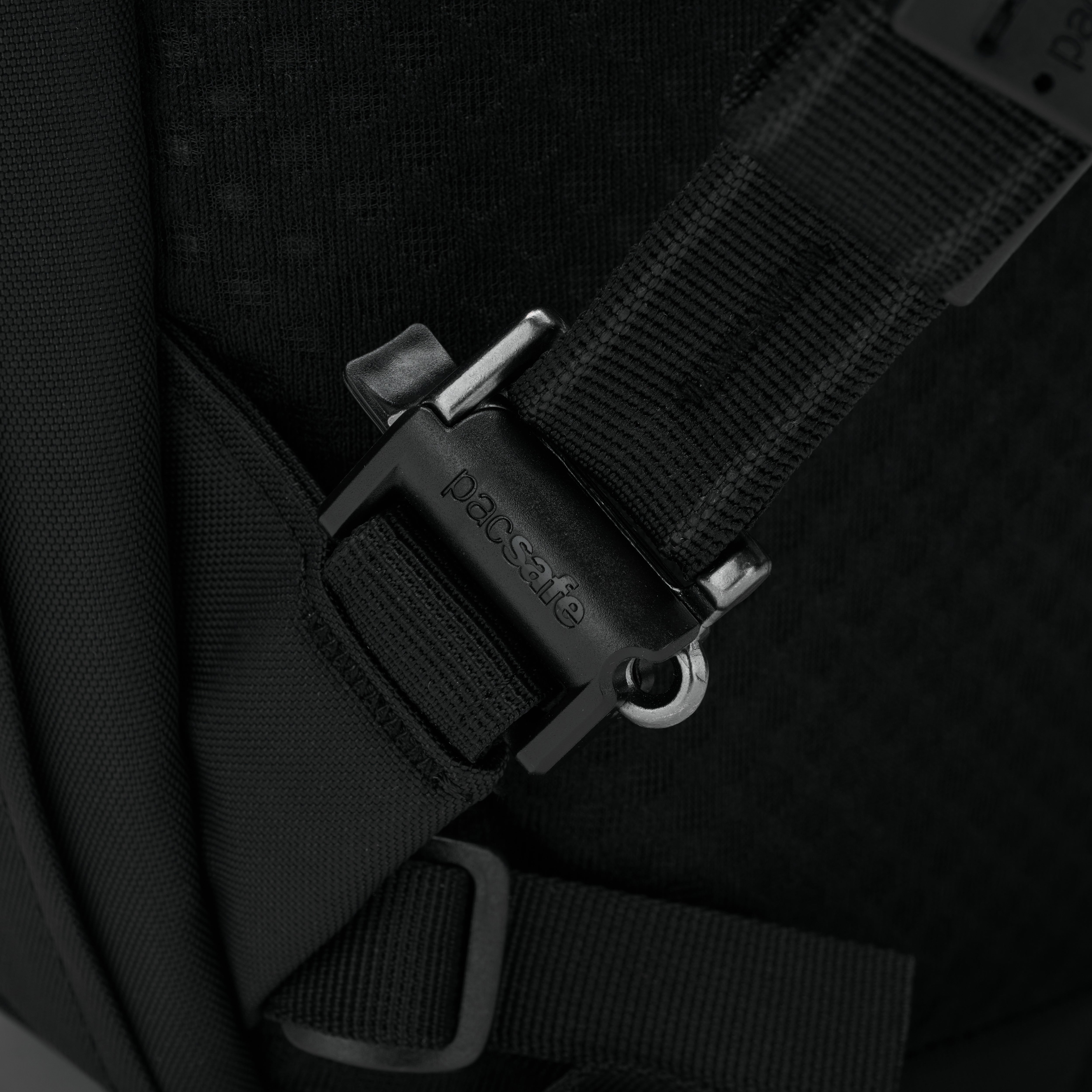 Pacsafe® V 26L Anti-Theft Tour Backpack – Pacsafe - Official UK Store