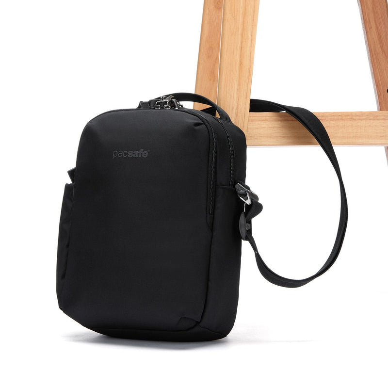 Pacsafe® V anti-theft tour crossbody, Jet Black