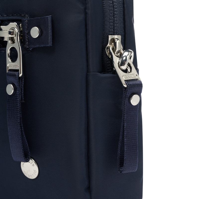 Pacsafe® W anti-theft 3-in-1 sling, Navy