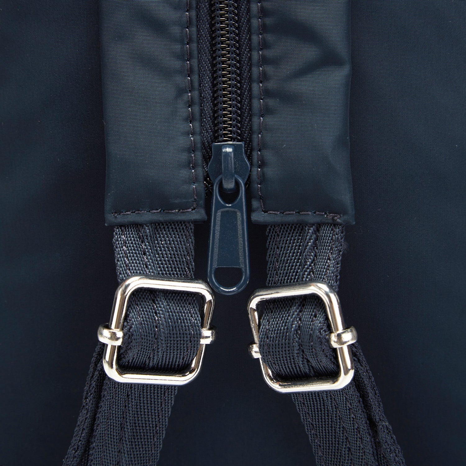 Pacsafe stylesafe sling backpack 2025