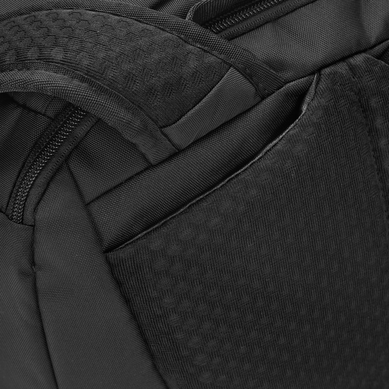 Pacsafe 28l outlet
